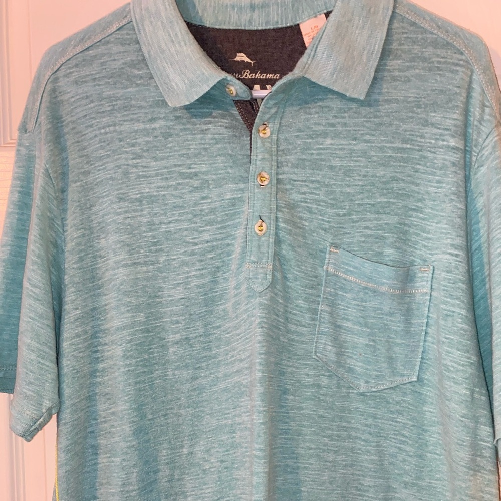 Tommy Bahama mens Large tee shirt